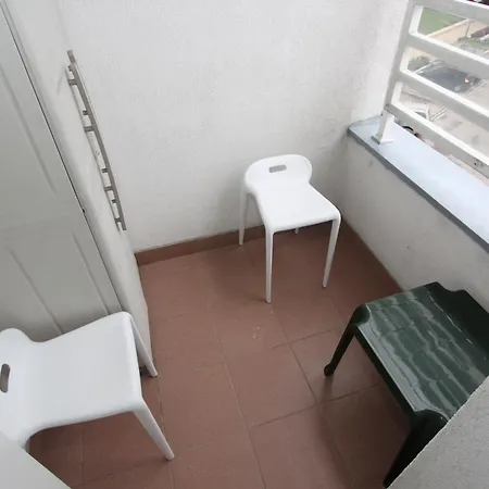 Apartment Kokpit - Stan Na Dan Novi Belvil, Parking 5 Evra Dan
